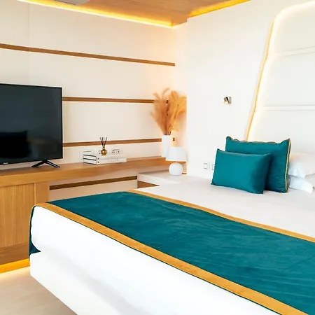 New Bussola Κάλιαρι