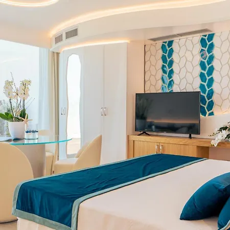 New Bussola 4* Cagliari