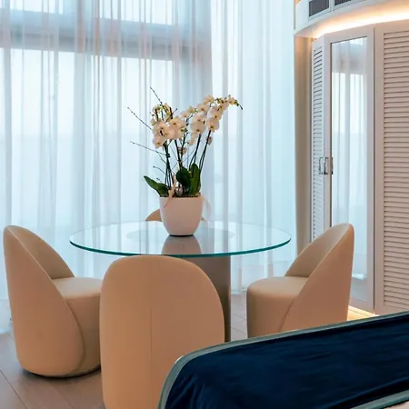 New Bussola Guest house *