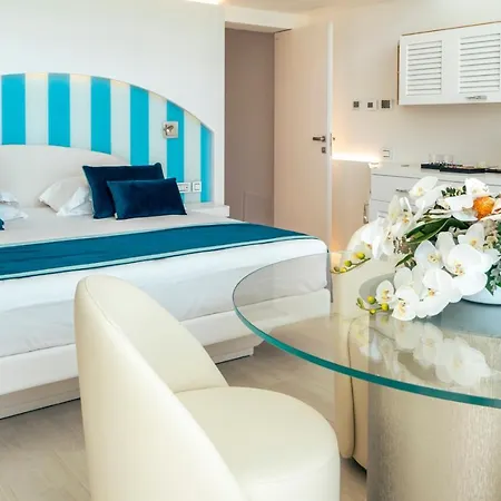 Πανσιόν New Bussola Κάλιαρι