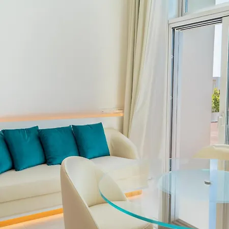 New Bussola Guest house *