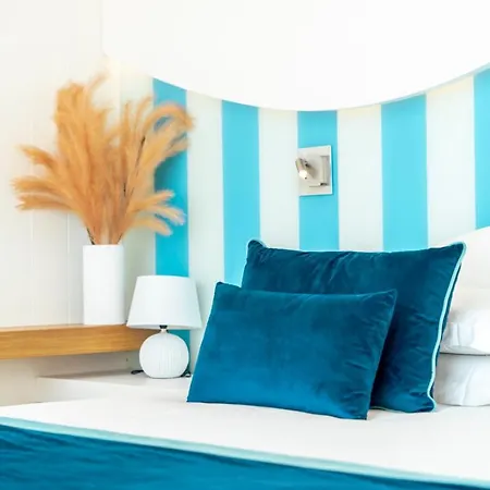 New Bussola Πανσιόν 4*