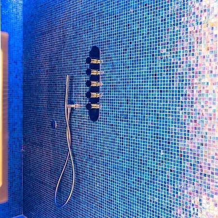 Πανσιόν New Bussola 4*