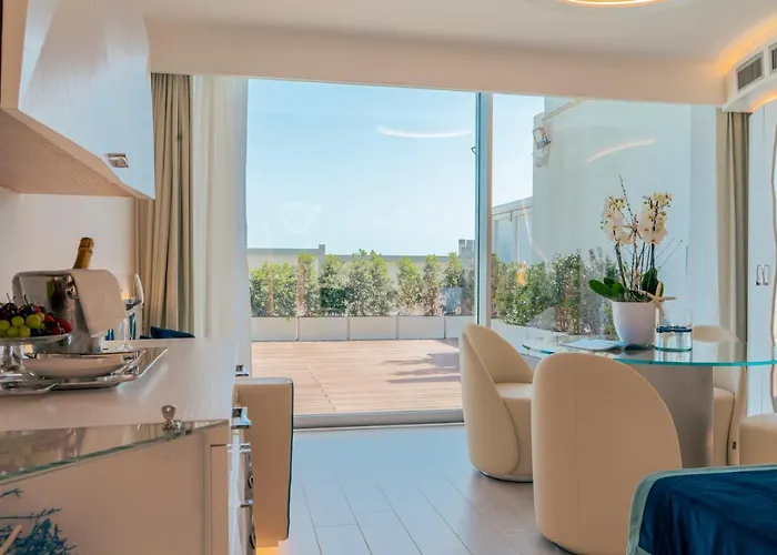 Гостевой дом New Bussola 4*