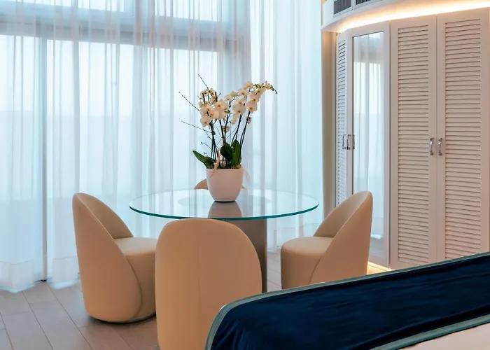 New Bussola Гостевой дом 4*