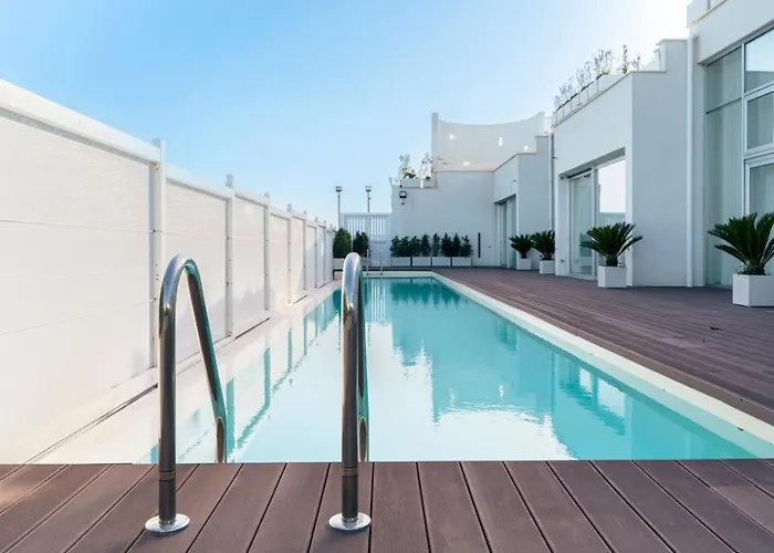 New Bussola Кальяри