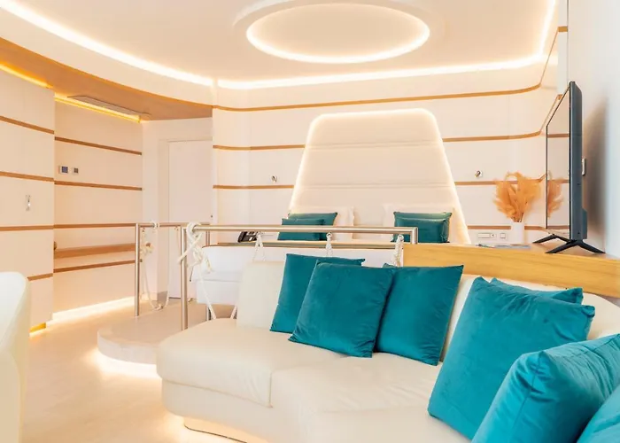 New Bussola 4* Кальяри